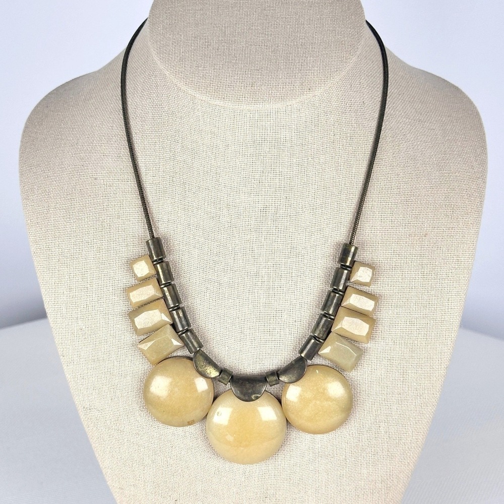 Brutalist‎ 1970s Marbled Cream Resin Bronze Necklace Geometric Resin Cabochon